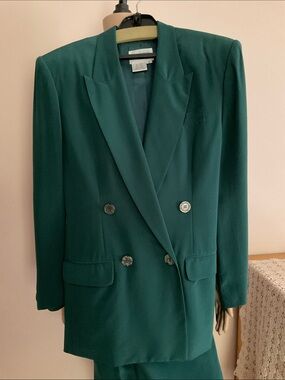 Vintage 100% Silk Hugo Buscati Milano Skirt Suit